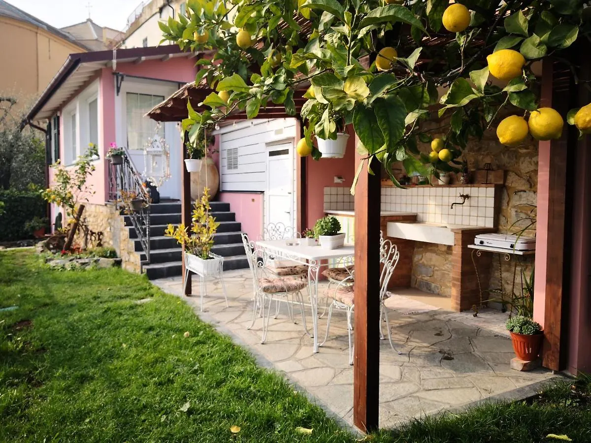 Casa de Férias Florinda Lemon'S Suite Cervo