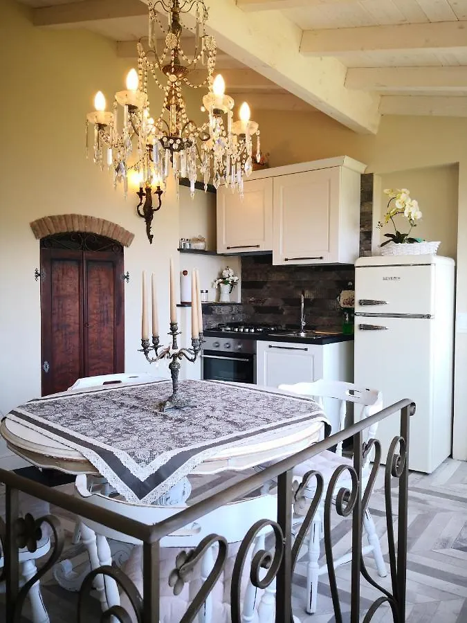 Florinda Lemon'S Suite Cervo